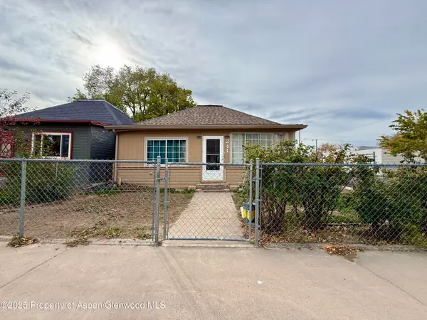 241 W 4th St Street, Palisade, CO 81526