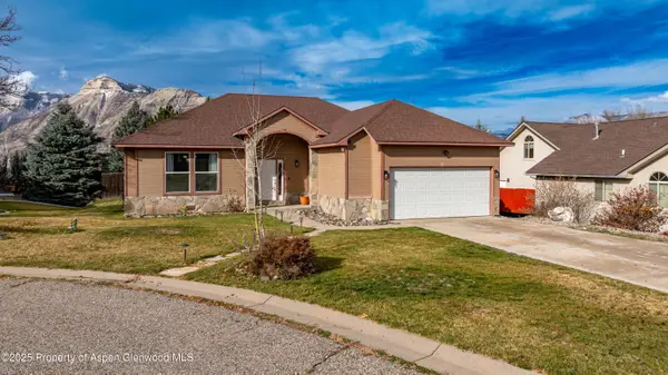 27 Snowberry Place, Parachute, CO 81635