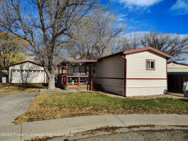 8 St. John Circle, Parachute, CO 81635