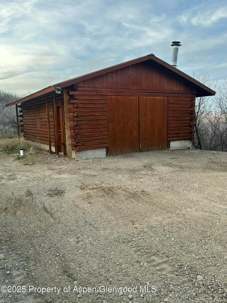 695 Highland Drive, Craig, CO 81625 - Image #2