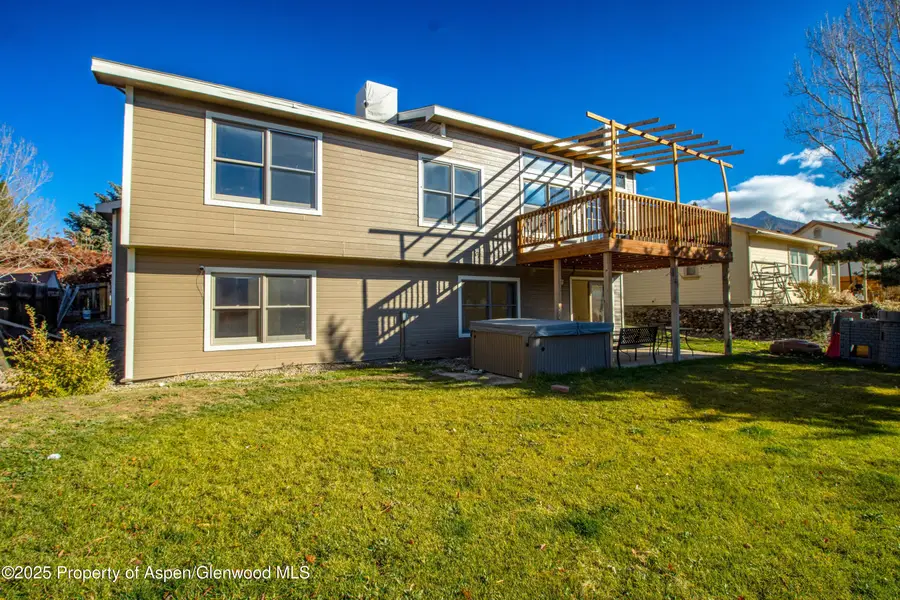 384 Ponderosa Circle, Parachute, CO 81635 - Image #2