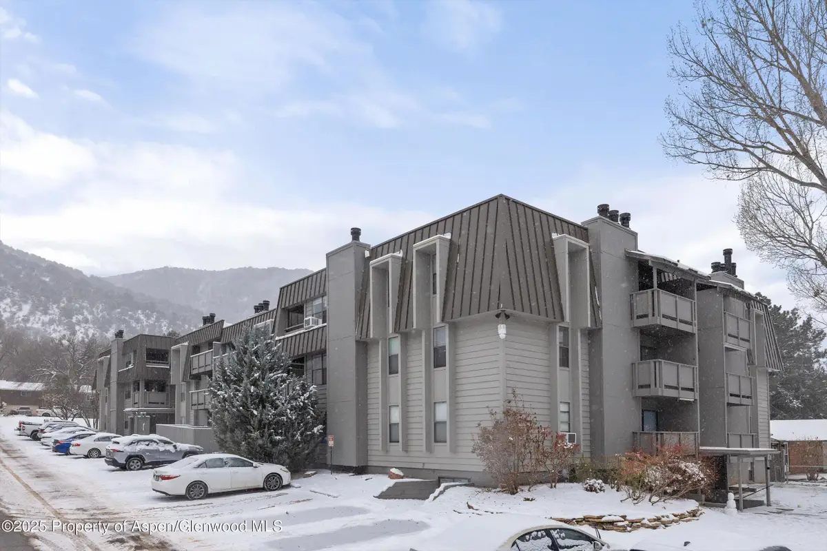 1527 Blake Avenue #207, Glenwood Springs, CO 81601 - Image #1