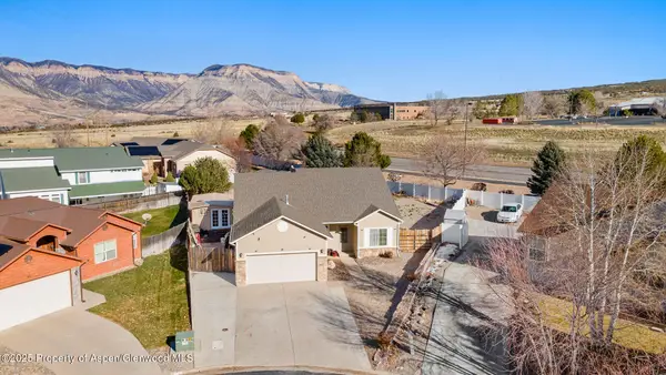42 Eagle Court, Parachute, CO 81635