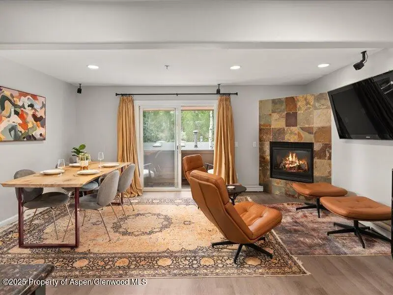 326 Midland Avenue #302, Aspen, CO 81611 - #3