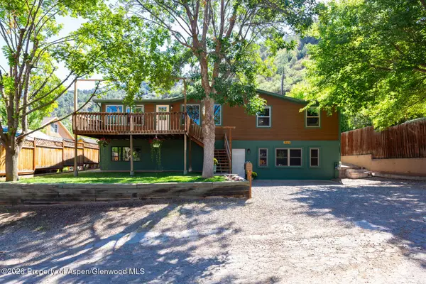 716 1/2 Minter Avenue, Glenwood Springs, CO 81601