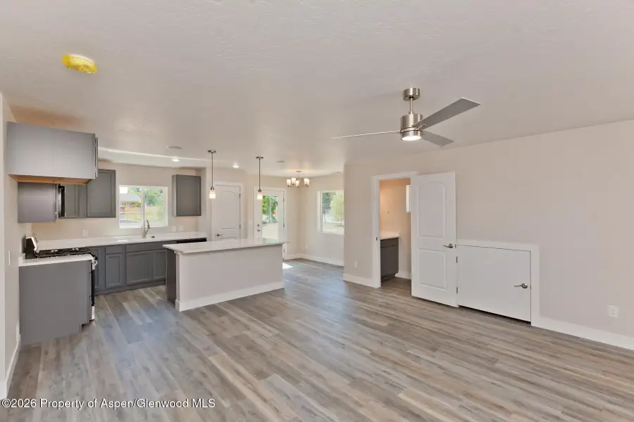 295 W 30th Street, Rifle, CO 81650 - Image #2