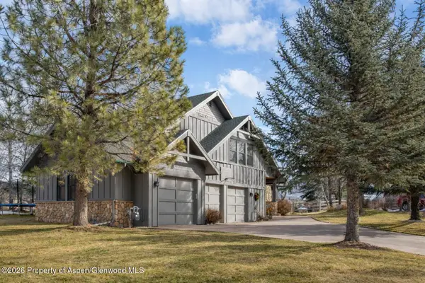 1096 Heritage Drive, Carbondale, CO 81623