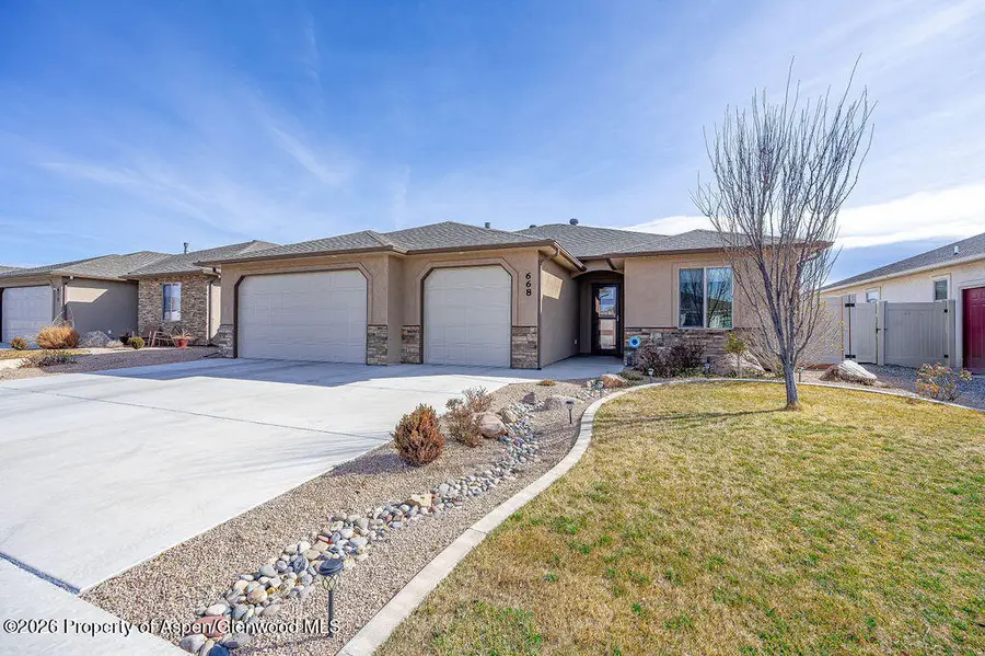 668 Strathearn Drive, Grand Junction, CO 81504 - #2