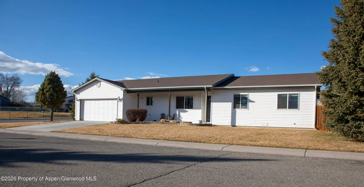 1602 Ballard Avenue, Silt, CO 81652 - #1
