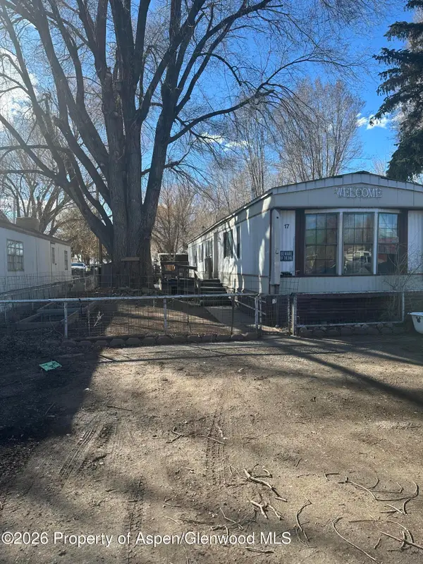 430 E 4th Street #17, Craig, CO 81625