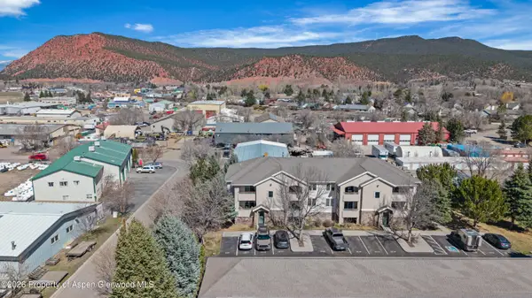 202 12th Street #201, Carbondale, CO 81623