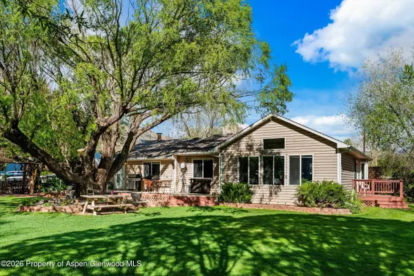 127 Cardinal Way, Parachute, CO 81635