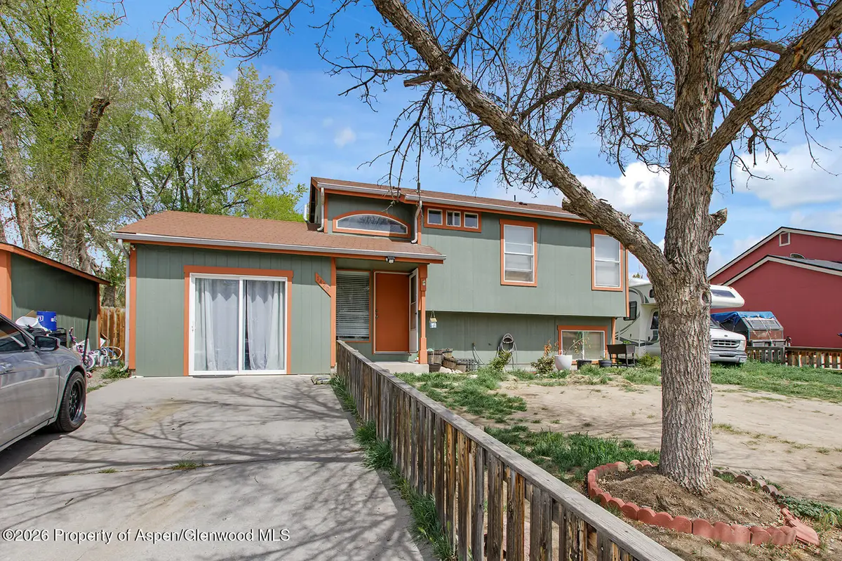 1420 Orchard Avenue, Silt, CO 81652 - #1