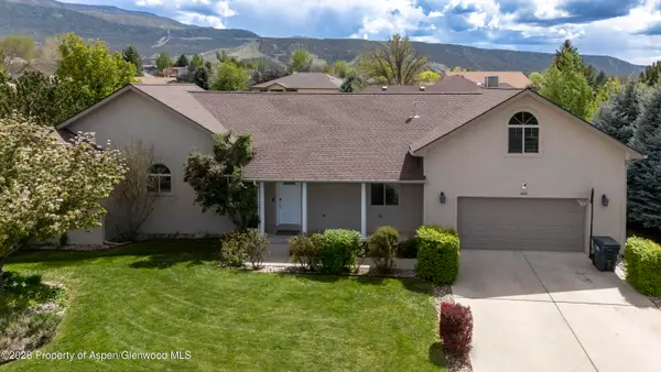 52 Lodge Pole Circle, Parachute, CO 81635