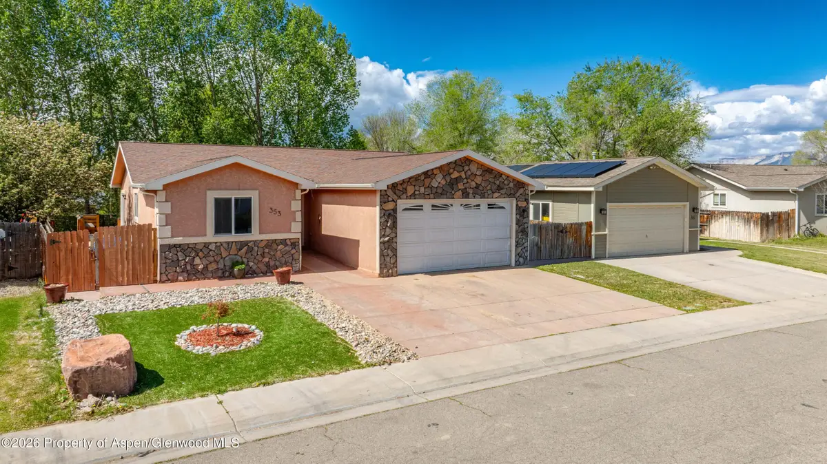 353 W Orchard Avenue, Silt, CO 81652 - #1