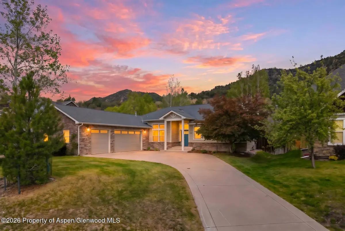541 Wagon Wheel Circle, New Castle, CO 81647 - #1