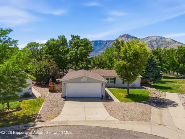 47 Baker Hill Place, Parachute, CO 81635