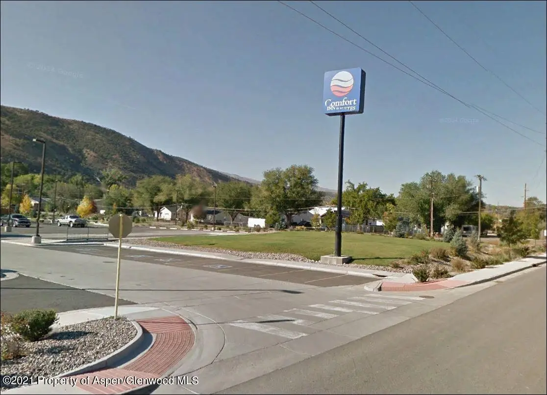 325 S 7th Street, Rifle, CO 81650 - #1