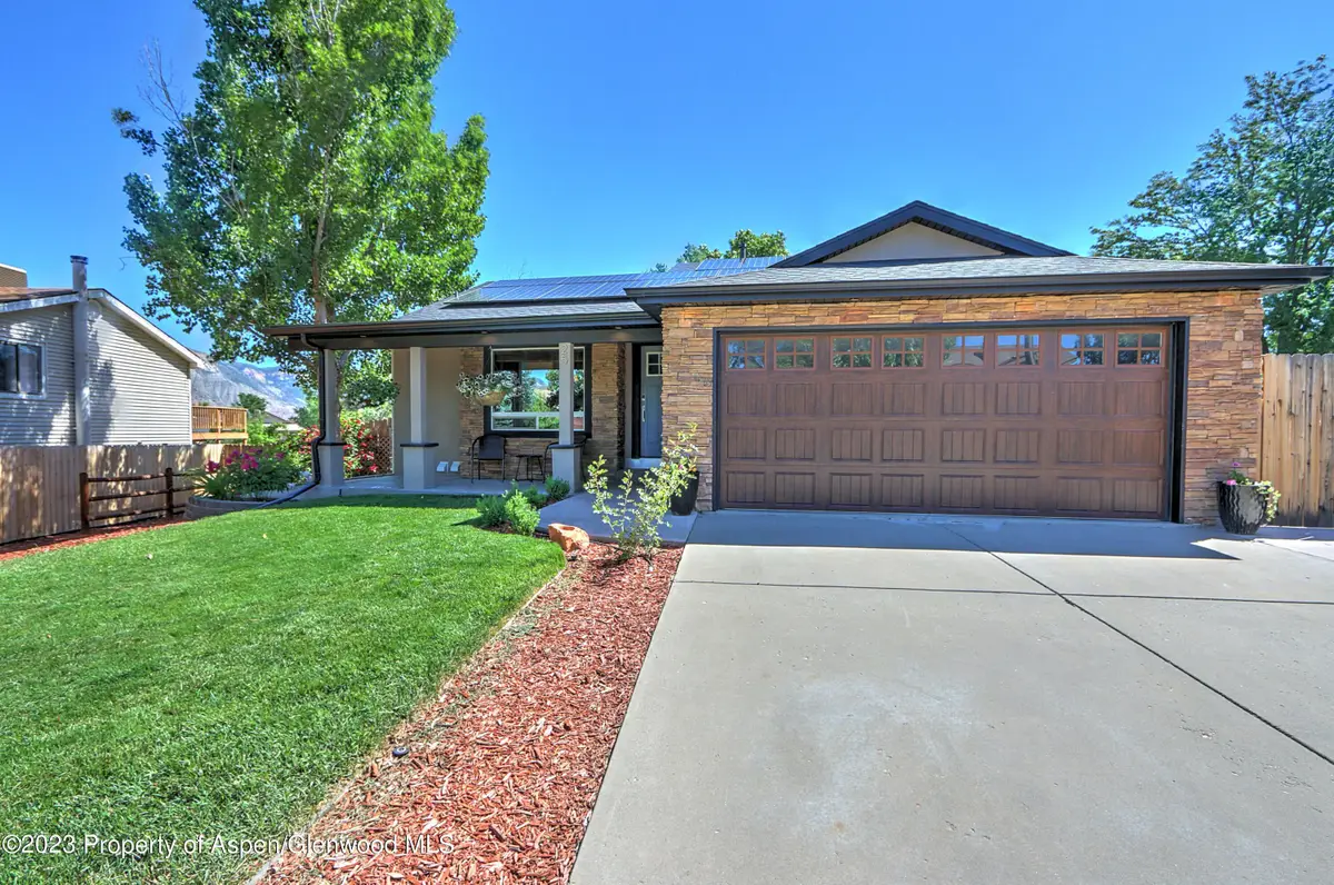 25 Hackberry Lane, Parachute, CO 81635 - #1