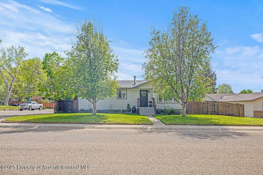 795 Pershing Street, Craig, CO 81625 - #3