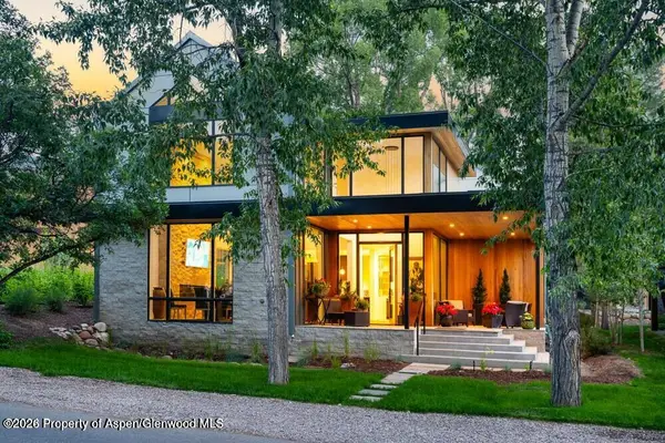 813 W Smuggler Street, Aspen, CO 81611