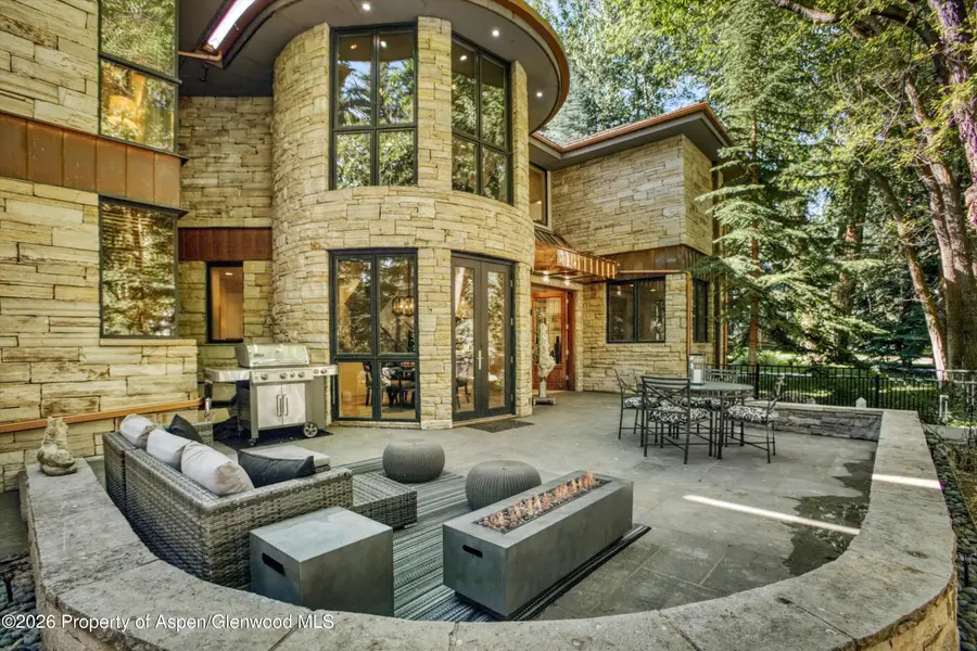736 W Smuggler Street #B, Aspen, CO 81611 - #2