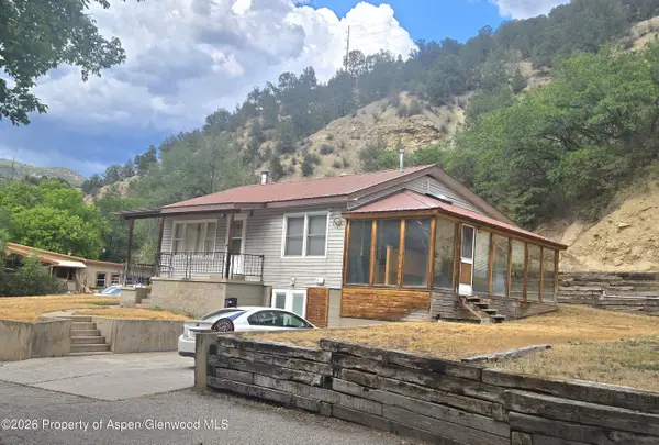 922 Lincoln Avenue, Glenwood Springs, CO 81601