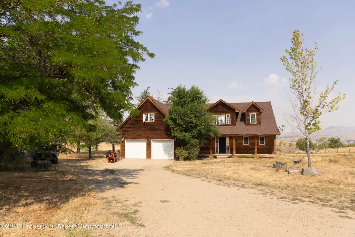 1105 S 5th Avenue, Craig, CO 81625 - #1