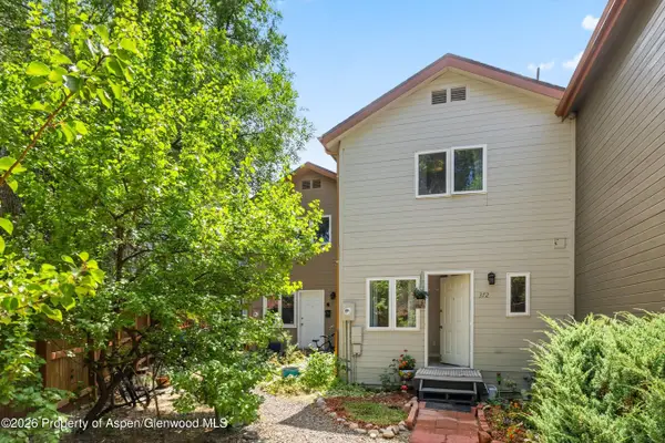 372 S 8th Street, Carbondale, CO 81623