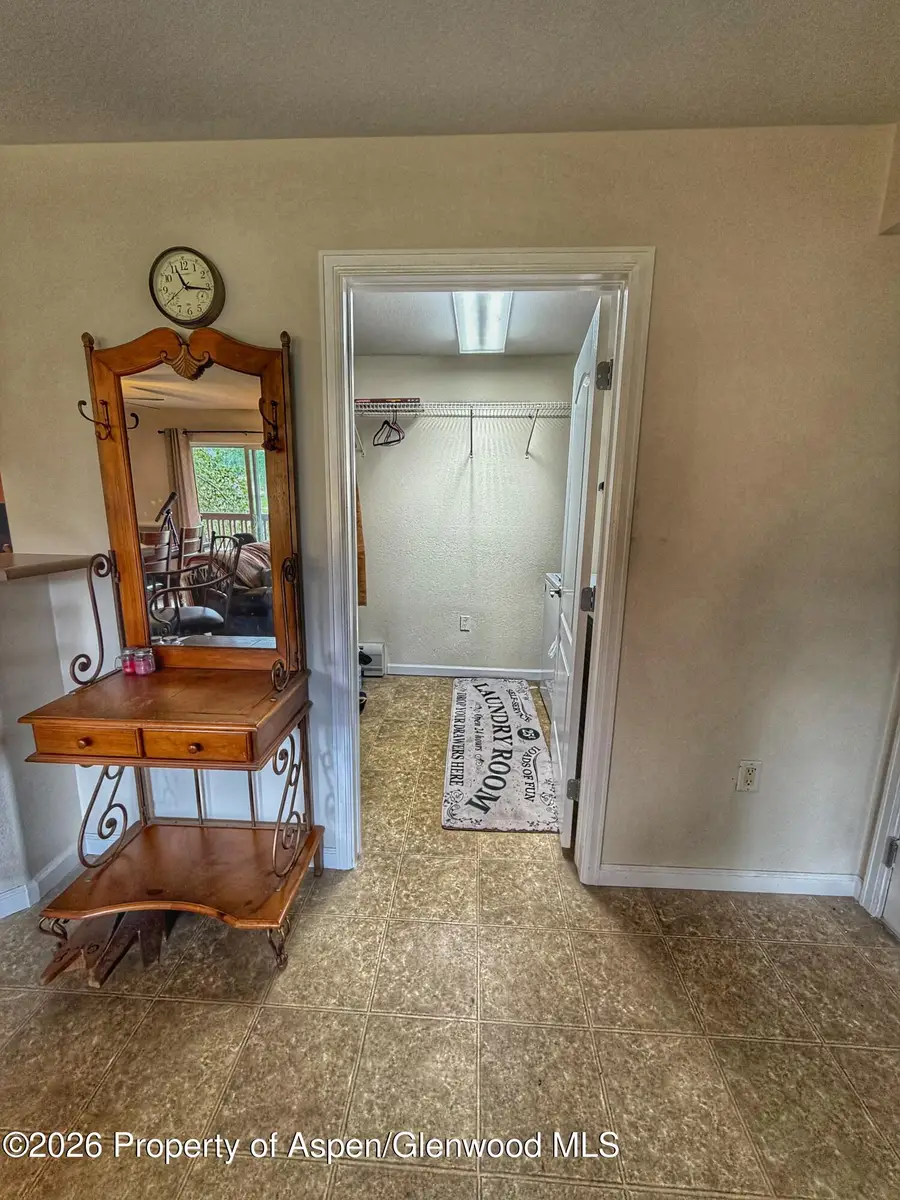 367 River View Drive #1701, New Castle, CO 81647 - #2