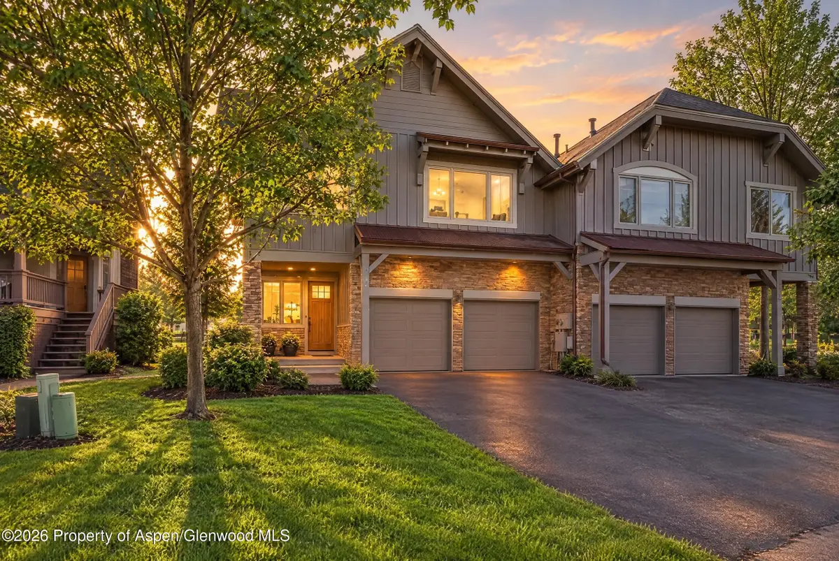 1276 Crystal Bluffs Loop, Carbondale, CO 81623 - #1