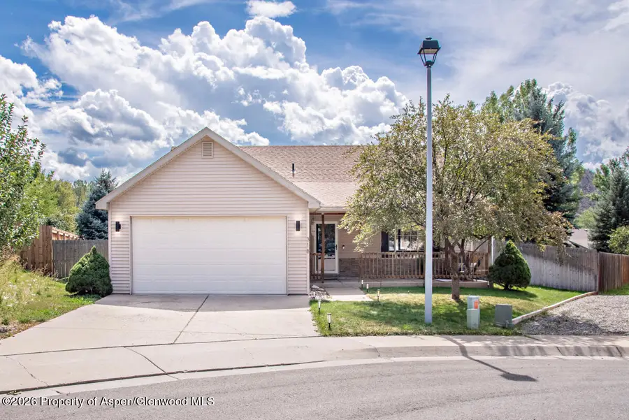 318 Mesquite Court, New Castle, CO 81647 - #2