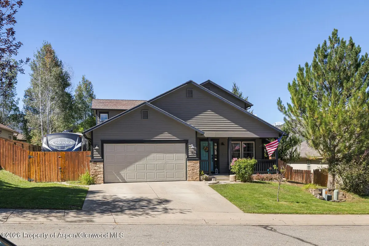 734 Storm King Circle, New Castle, CO 81647 - #1