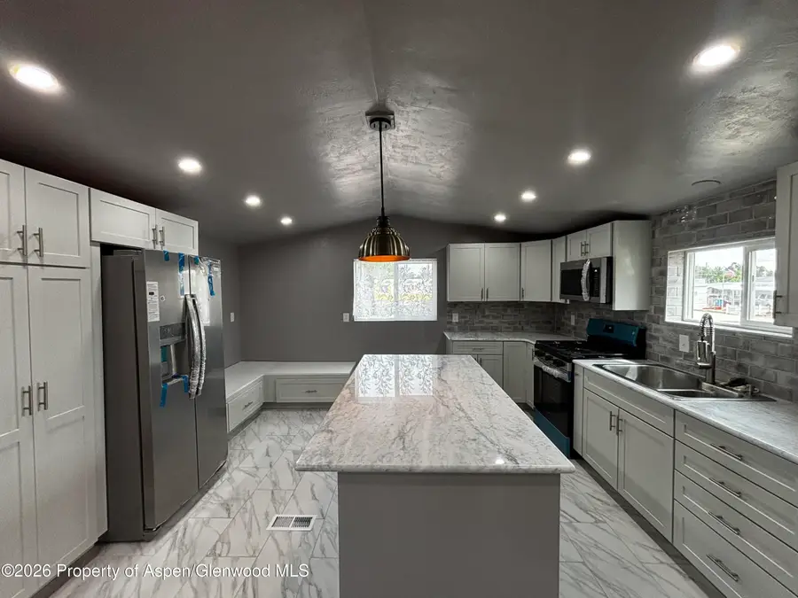 831 N Cottonwood Avenue, Canon City, CO 81212 - #3
