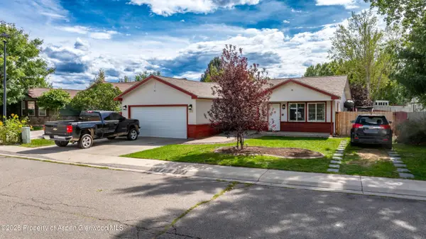 413 W Richards Avenue, Silt, CO 81652