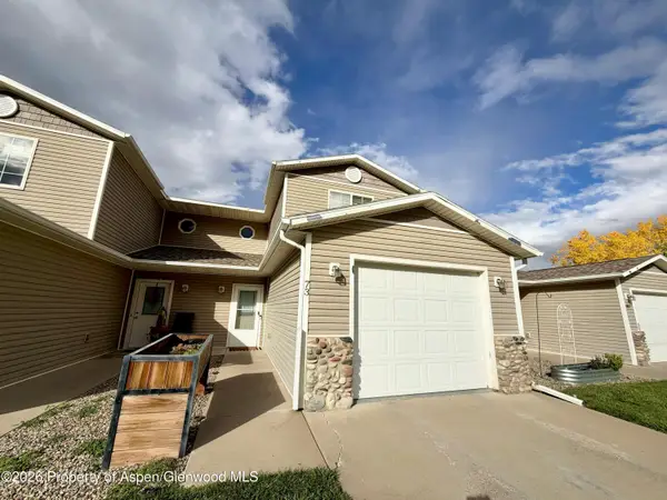 73 Bryan Loop, Parachute, CO 81635