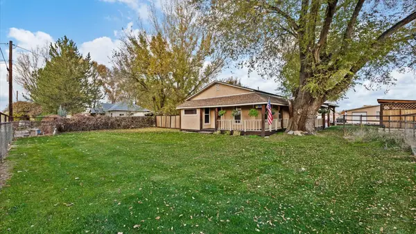 962 17 1/4 Road, Fruita, CO 81521