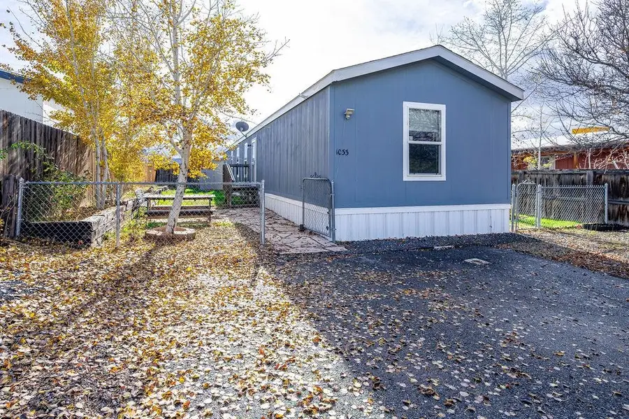 1033 Gilsonite Avenue, Mack, CO 81525 - Image #3