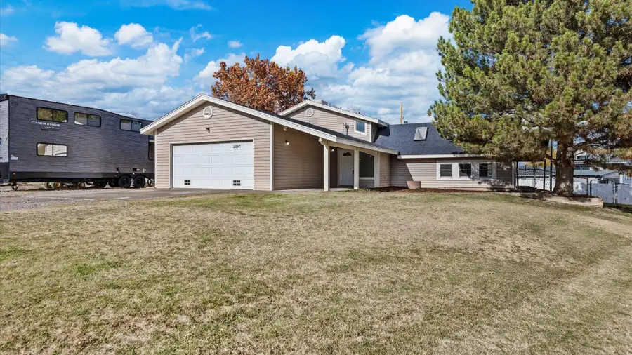2396 Sayre Drive, Grand Junction, CO 81507 - Image #2