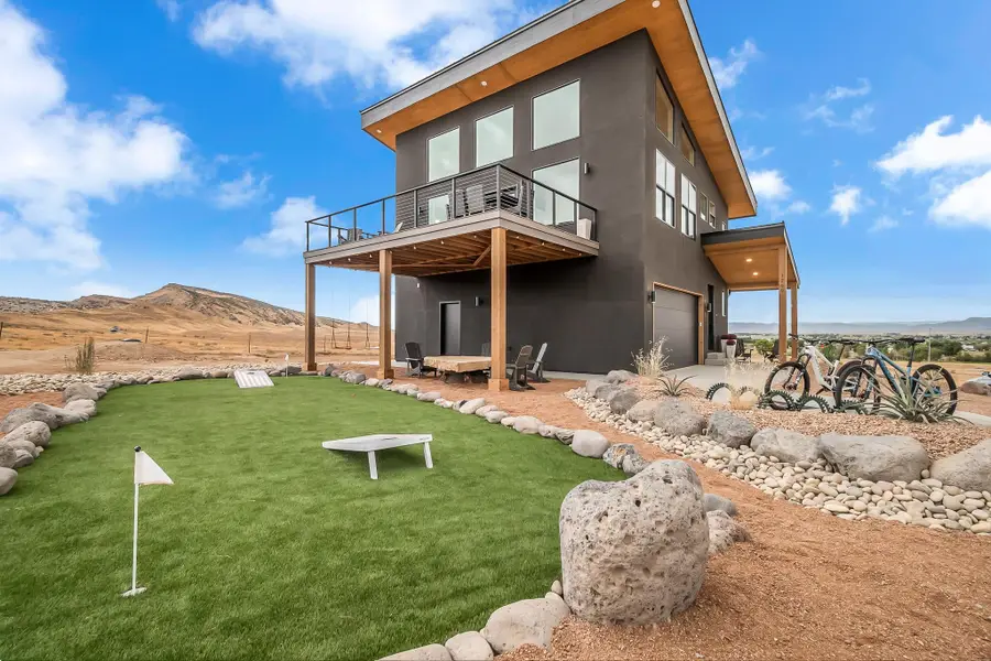 1260 Hawkeye Road, Loma, CO 81524 - Image #2