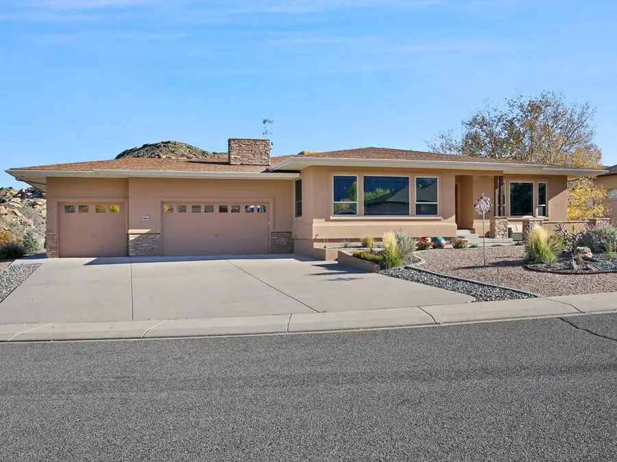 372 Caprock Drive, Grand Junction, CO 81507 - Image #2