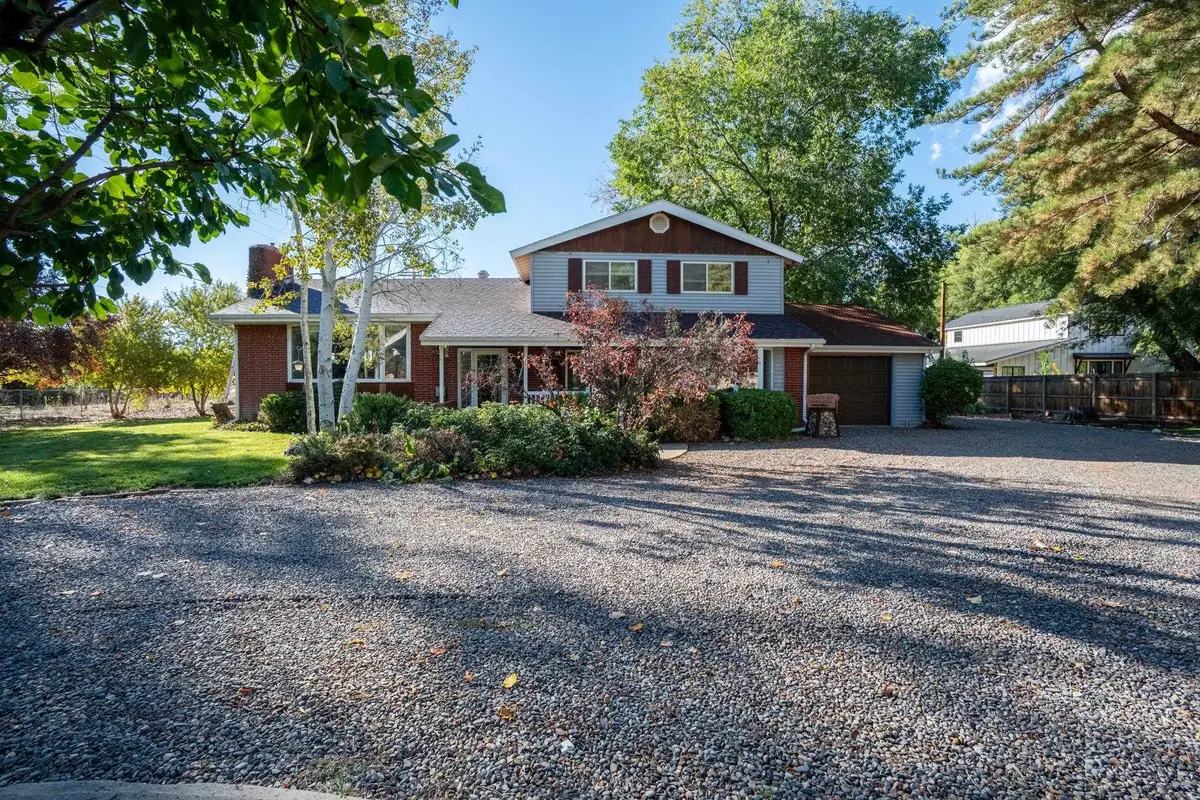 3587 G Road, Palisade, CO 81526 - Image #1