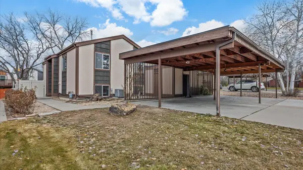 1042 Lakeside Court, Grand Junction, CO 81506