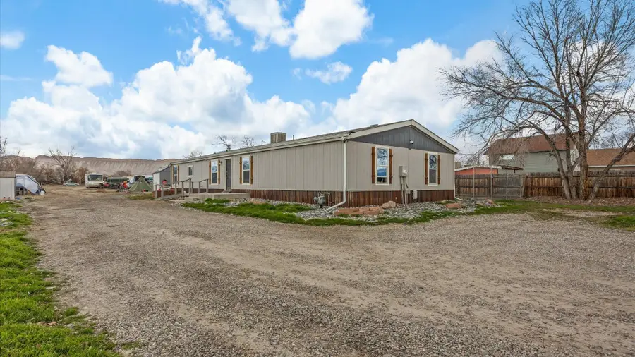 3216 E Road, Clifton, CO 81520 - Image #2