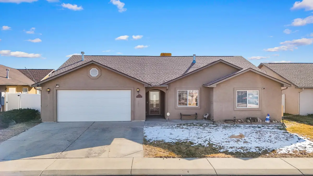 3019 Oakwood Drive, Grand Junction, CO 81504 - Image #1