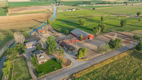 1577 14 1/2 Road, Loma, CO 81524