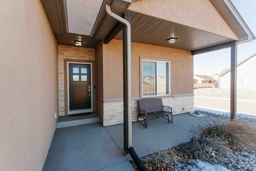 1357 Fivemile Creek Avenue, Montrose, CO 81401 - #3