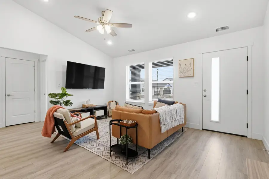 636 Rock Eagle Road #B, Grand Junction, CO 81504 - #3