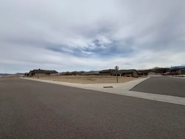 856 Fire Quartz Lane, Grand Junction, CO 81506