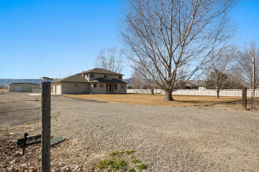 2107 I 1/2 Road, Grand Junction, CO 81505 - #2